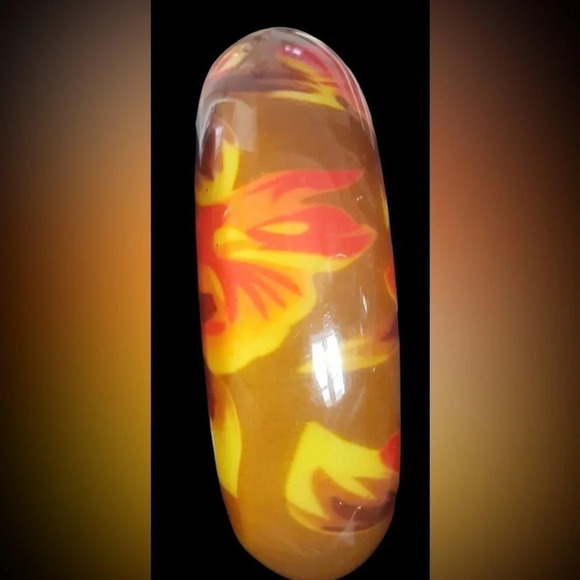 BAKELITE Vintage 1940s RARE Reverse Painted Apple Juice Bracelet TESTED - Picture 5 of 5